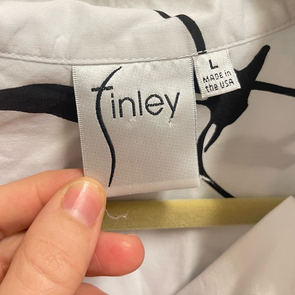 Finley White and Black Pattern Button down - Picture 4 of 11